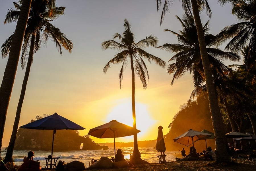 Sunset at Crystal Beach in Nusa Penida Bali