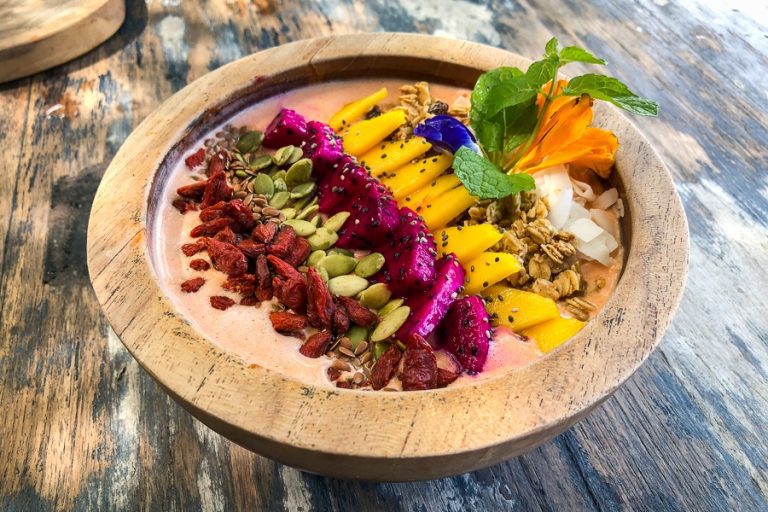 15 Best Smoothie Bowls In Bali Canggu, Ubud, & Sanur