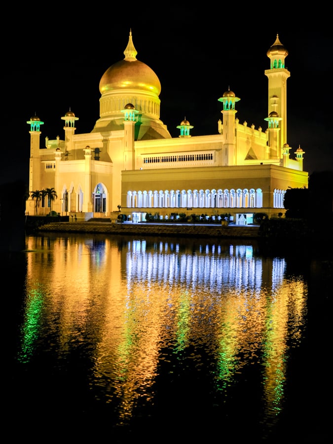 Night lighting at the Sultan Omar Ali Saifuddien Mosque in Brunei