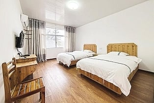 Zhangjiajie YOLO Resort