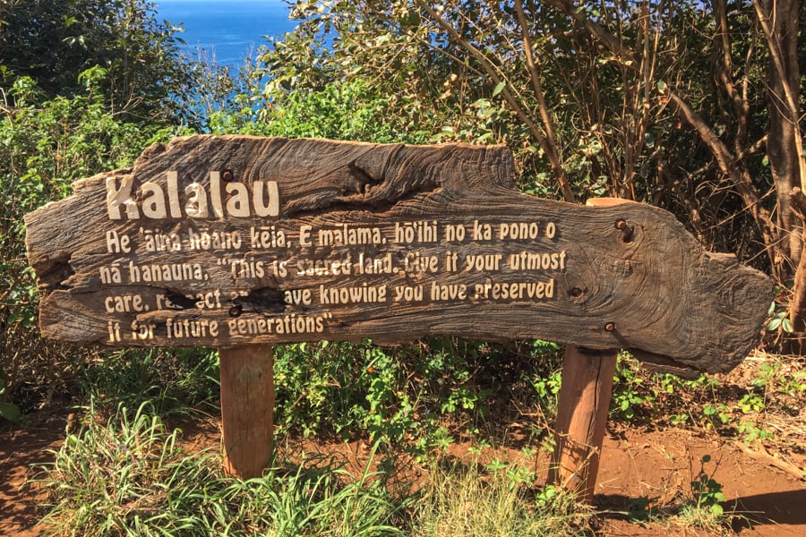 Welcome sign at the Kalalau Valley