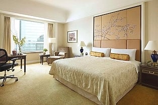 Shangri-La Pudong Hotel