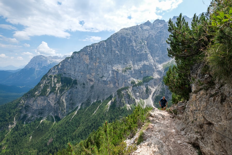 Cliff trail to Sorapis
