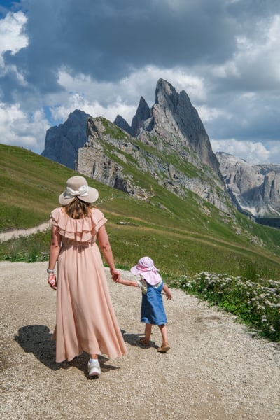 Mom and baby at Seceda walking path